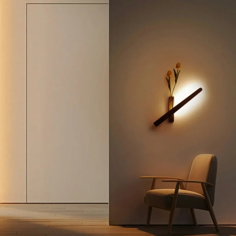 Wall-Mounted Vase Light with LED