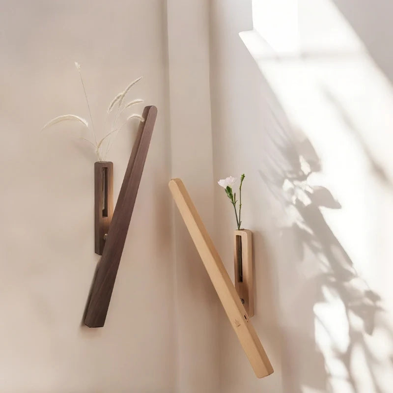 Wall-Mounted Vase Light with LED