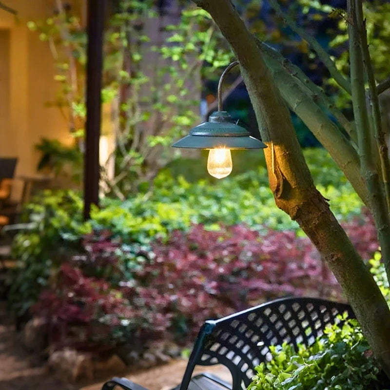 Classic Outdoor Solar Wall Lantern